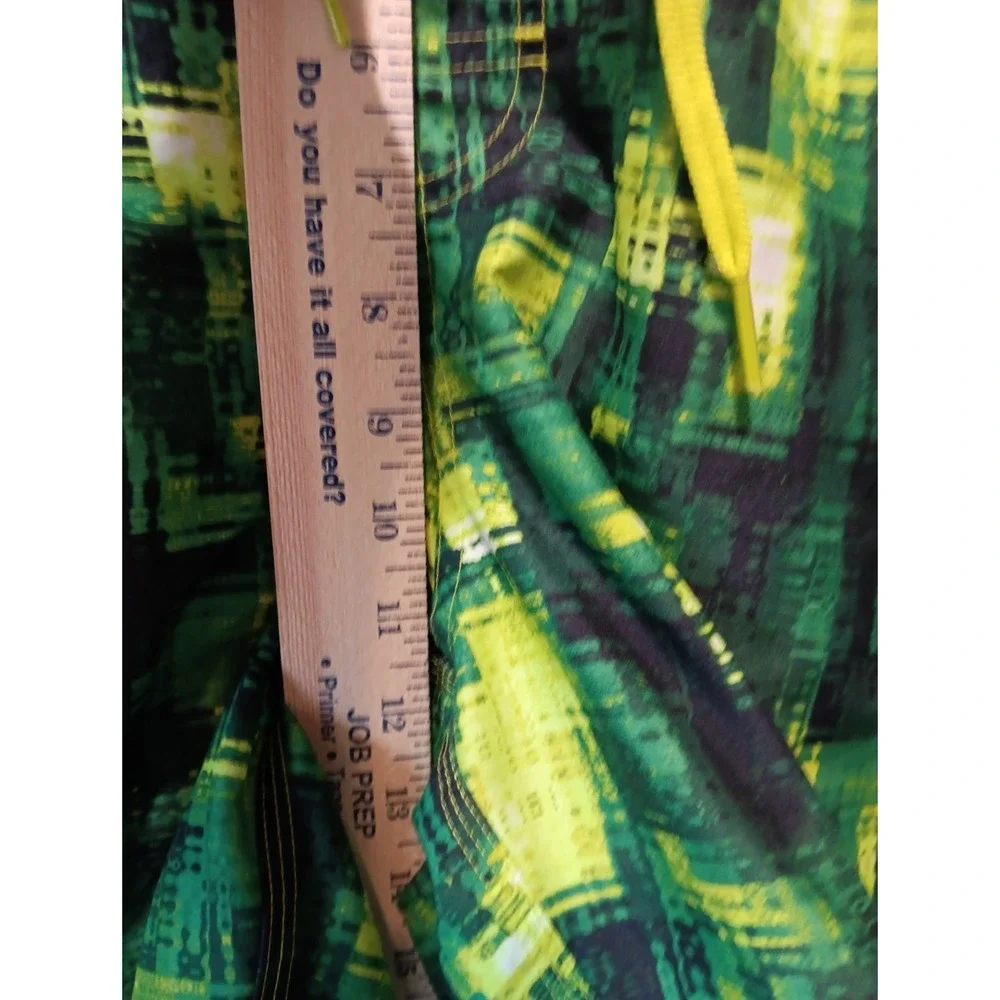 Nike Swim Trunks Mens M Green Neon Swoosh Logo Elastic Waist Drawstring NWOT